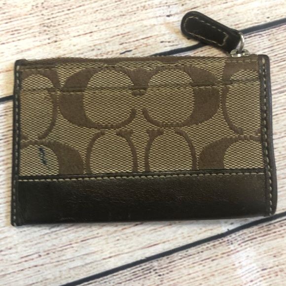 Authentic COACH coin purse - Picture 3 of 5
